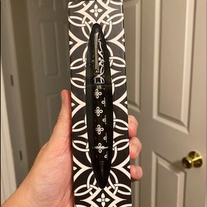 Vera Bradley Pen